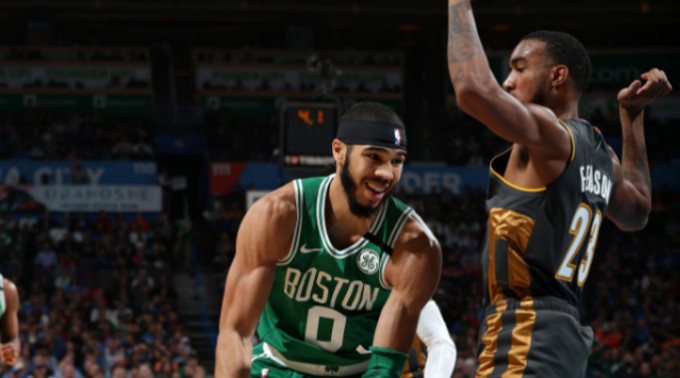 也引发了广 也引发了广